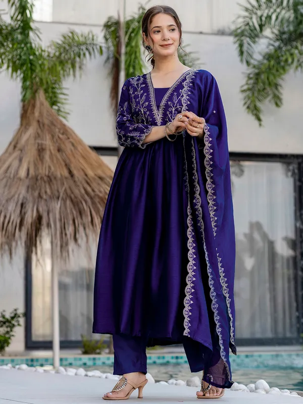 Blue_Vichitra_Silk_Embroidered_Kurta_Set_With_Vichitra_Silk_Dupatta_For_Women