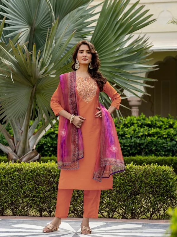 Orange_Rayon_Embroidered_Kurta_Set_With_Taby_Dupatta_For_Women