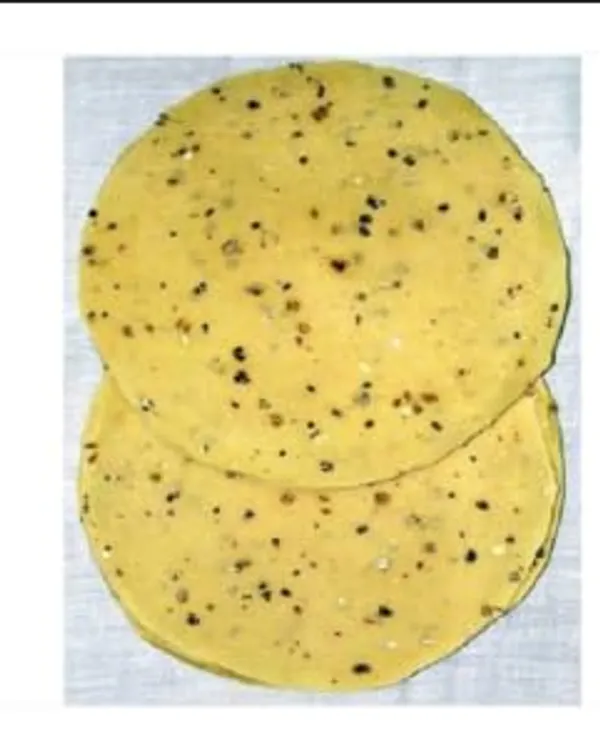 Moong_Papad_Handmade,_Spicy_Rajasthani_Flavor,_Perfect_For_Roasting,_Frying,_Or_Serving_As_Masala_Papad