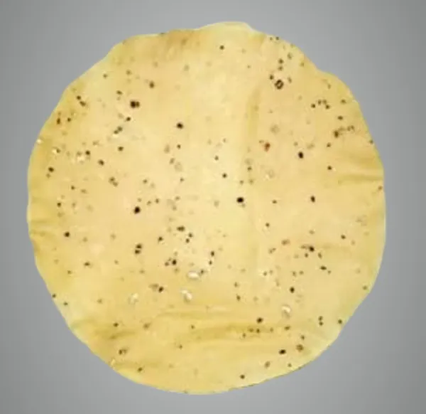 Moong_Papad_Handmade,_Spicy_Rajasthani_Flavor,_Perfect_For_Roasting,_Frying,_Or_Serving_As_Masala_Papad