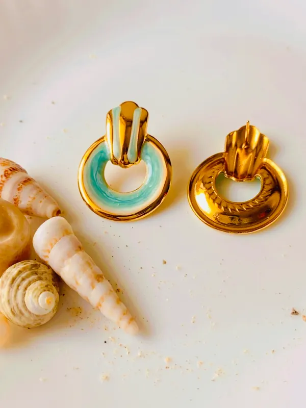 Mint_aura_hoop_earrings