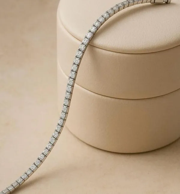 Silver_Alloy_Premium_Bracelet_For_Women