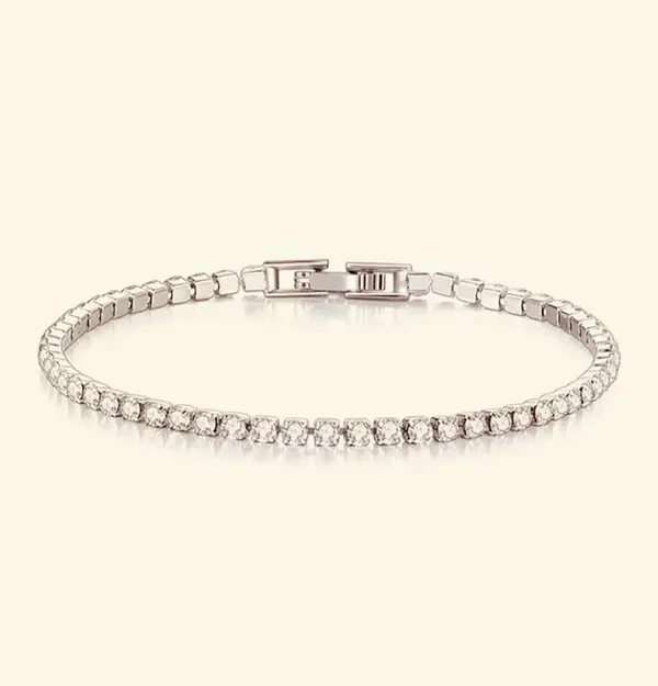 Silver_Alloy_Premium_Bracelet_For_Women