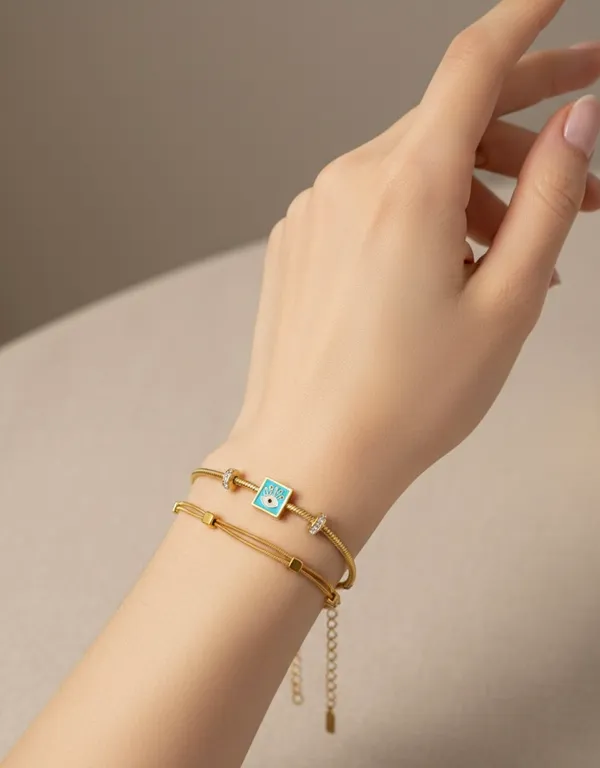 Gold_Polished_Metal_Gold_Anti_Tarnish_Premium_Bracelet_For_Women