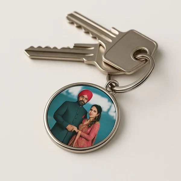 Multicolor_Metal_Customized_Double-Side_Round_Photo_Keychain