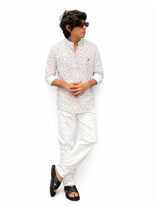 Men’s_White_Printed_Short_Kurta