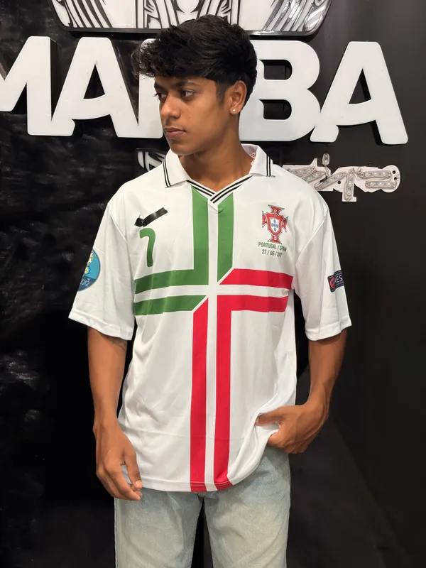 Portugal_Away_Retro_Football_Jersey_–_Ronaldo
