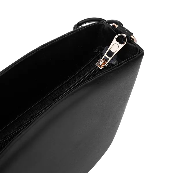 Black_Premium_Faux_Leather_Sling_Bag_For_Women