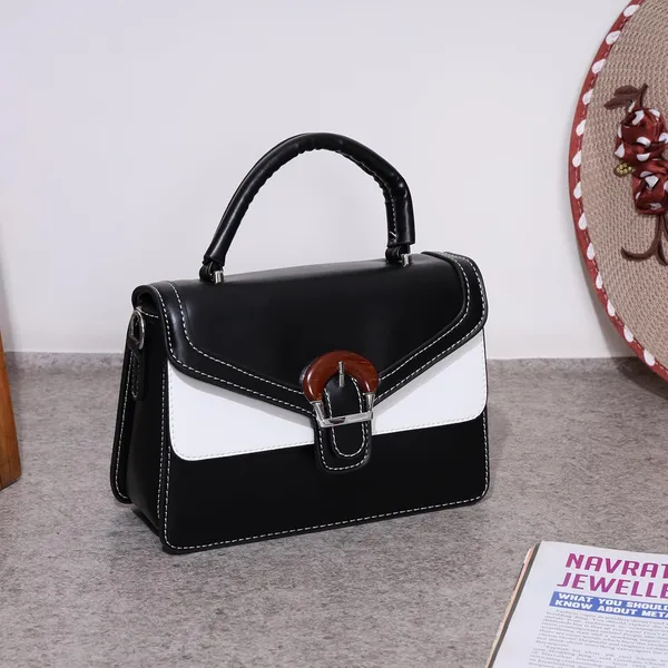 Black_Premium_Faux_Leather_Sling_Bag_For_Women