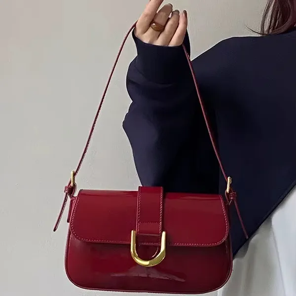 Maroon_Premium_Faux_Leather_Shoulder_Bag_For_Women