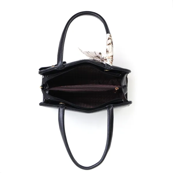 Black_Premium_Faux_Leather_Handbag_For_Women