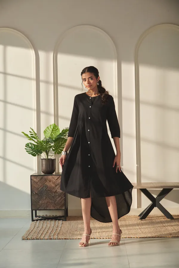 Ekvaa_Black_Cotton_Premium_&_Elegant_Solid_Pleated_Dress_For_Women