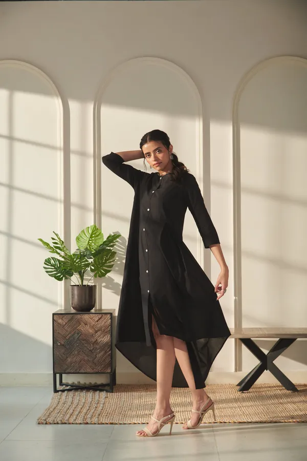 Ekvaa_Black_Cotton_Premium_&_Elegant_Solid_Pleated_Dress_For_Women