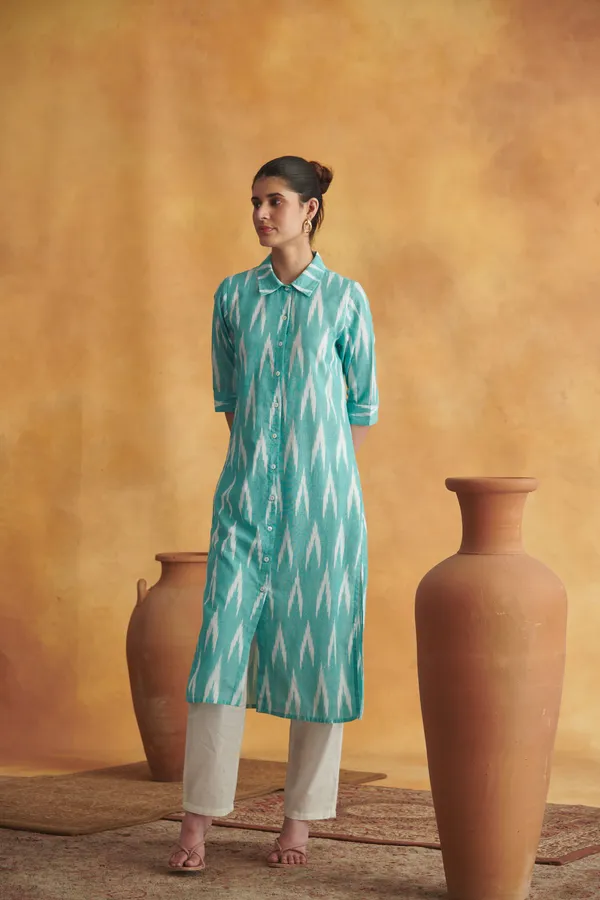 Ekvaa_Ramagreen_Cotton_Premium_&_Elegant_Ikat_Kurta_For_Women
