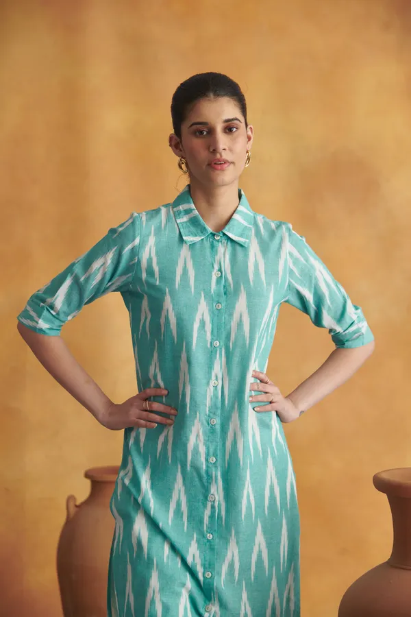 Ekvaa_Ramagreen_Cotton_Premium_&_Elegant_Ikat_Kurta_For_Women