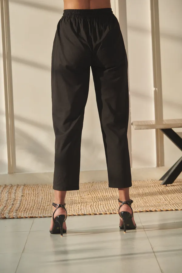 Ekvaa_Black_Cotton_Premium_And_Elegant_Solid_Pant_For_Women_