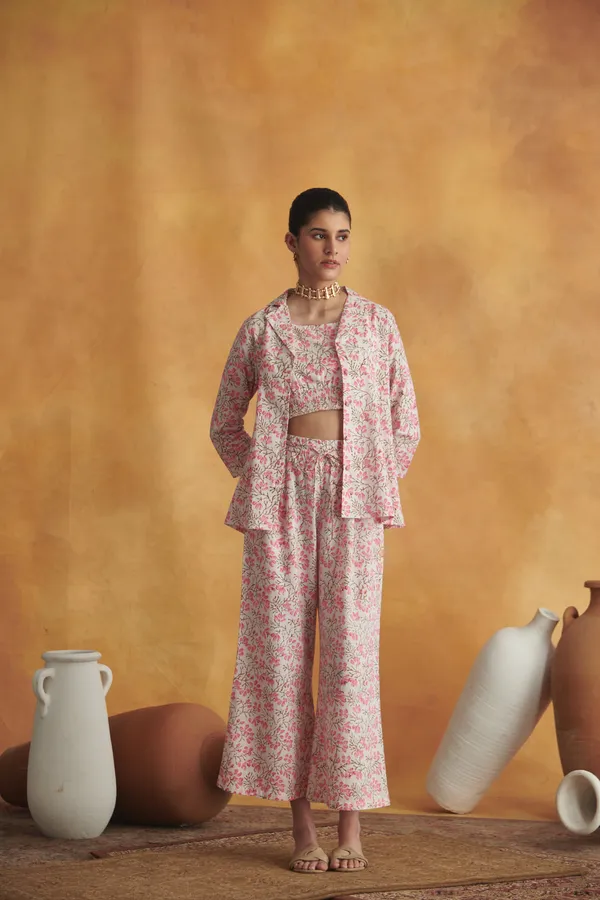 Ekvaa_White_and_Pink_Cotton_Handblock_Premium_And_Elegant_Printed_Co_Ord_Set_For_Women