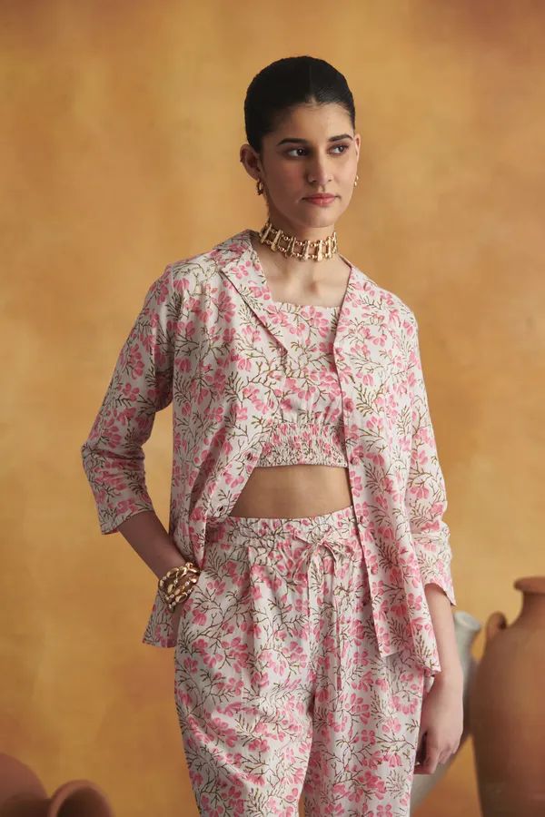 Ekvaa_White_and_Pink_Cotton_Handblock_Premium_And_Elegant_Printed_Co_Ord_Set_For_Women