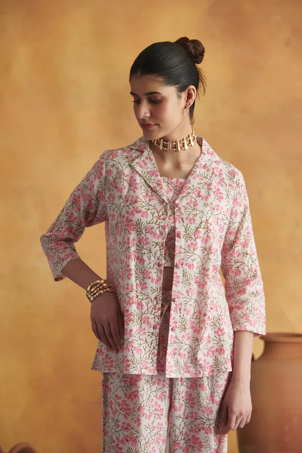 Ekvaa_White_and_Pink_Cotton_Handblock_Premium_And_Elegant_Printed_Co_Ord_Set_For_Women