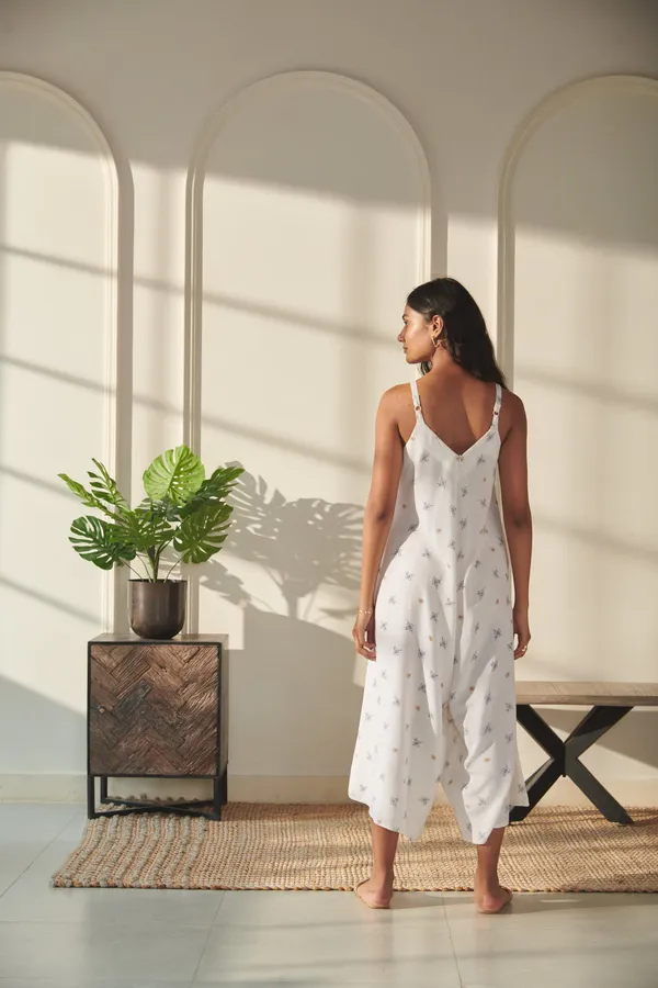 Ekvaa_Off-White_Cotton_Flex_Premium_&_Elegant_Printed_Jumpsuit_For_Women