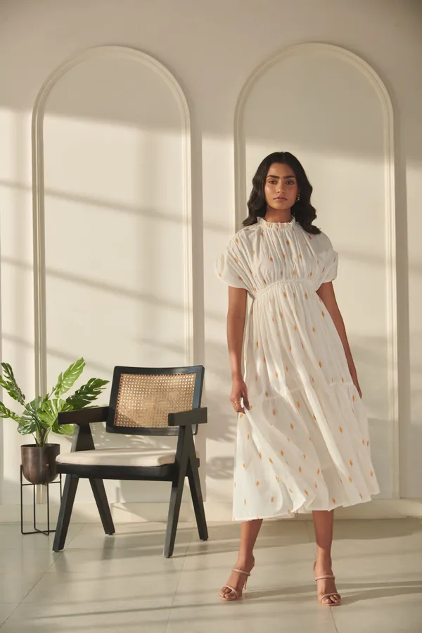 Ekvaa_Off_White_Cotton_Premium_&_Elegant_Ikat_Dress_For_Women