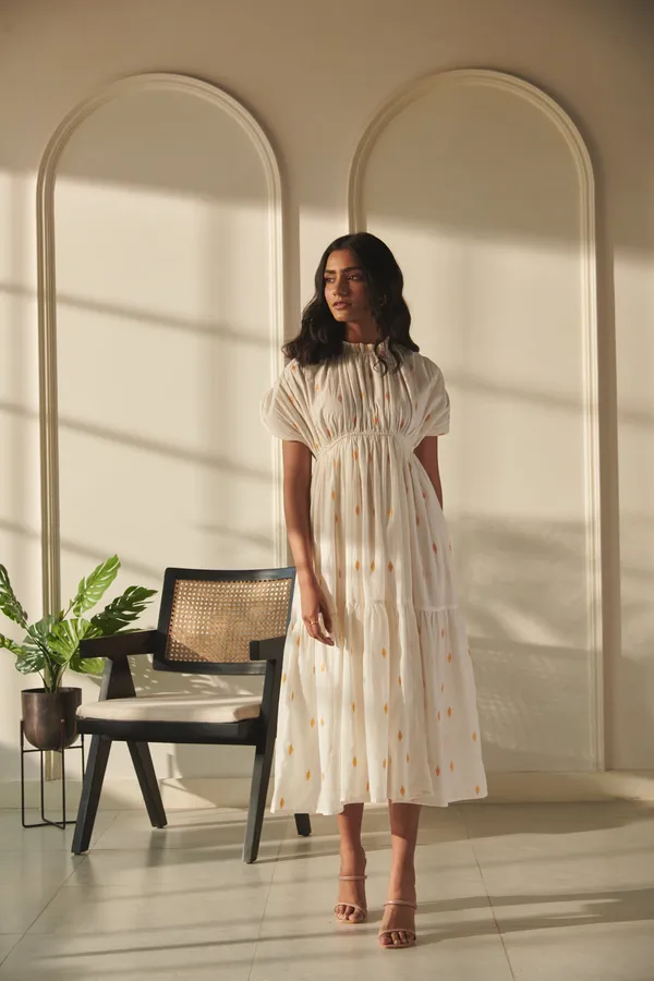 Ekvaa_Off_White_Cotton_Premium_&_Elegant_Ikat_Dress_For_Women