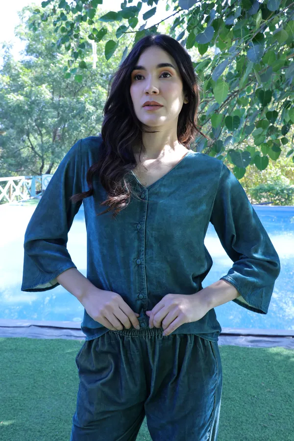 Shewahh_Green_Velvet_Premium_And_Elegant_Co_Ords_Set_For_Women