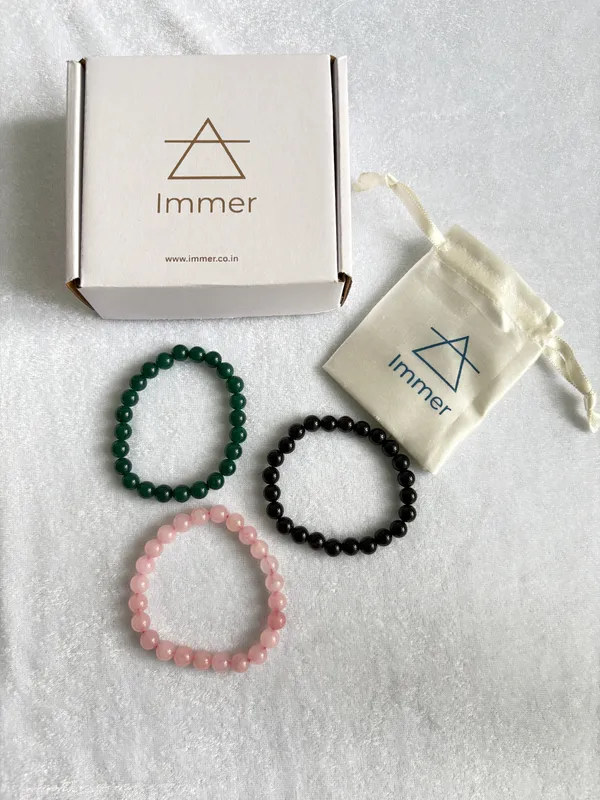 Find_Love_Combo_Bracelet_-_Multicolor_Gemstone_Combo_Black_Agate_+_Rose_Quartz_+_Green_Jade