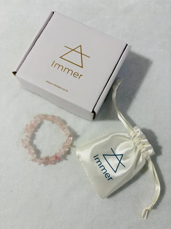 Rose_Quartz_Chip_Bracelet_for_Women_&_Girls_|_Healing_Crystal_Jewellery_|_Genuine_Stretchable_Stone_Bracelets