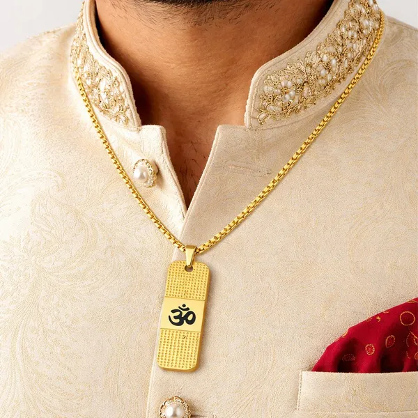 Om_Pendant_Chain_for_Men_|_Stainless_Steel_Necklace_|_Spiritual_Hindu_Om_Symbol_Jewellery_|_Gift_for_Men
