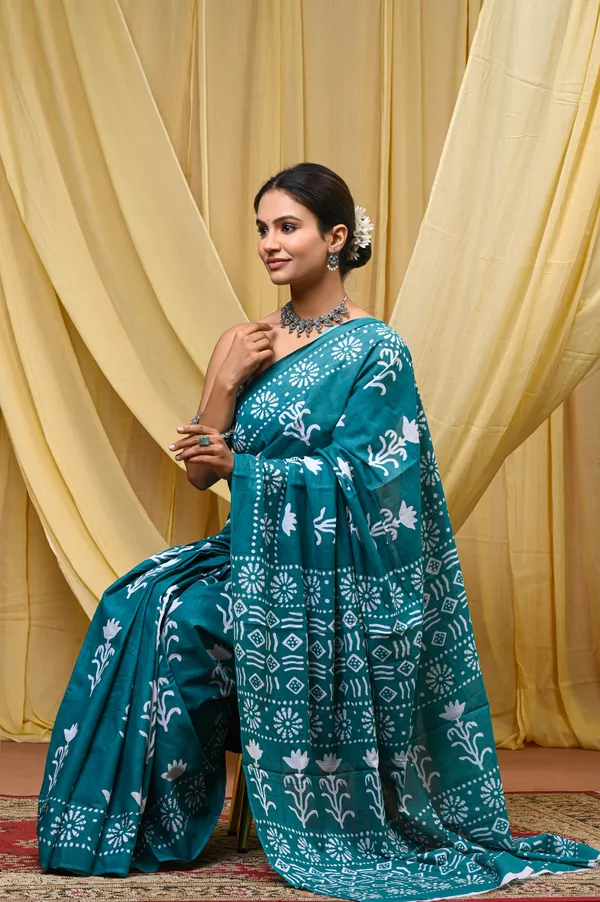 Turquoise_Mulmul_Cotton_Saree_for_Women_With_Blouse_Piece_|_Soft_Cotton_Sari_for_Women_(Gulab)
