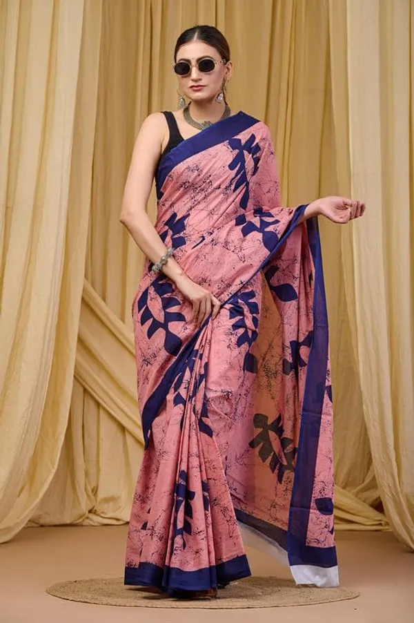 Peach_Cotton_Geometric_Saree_For_Women