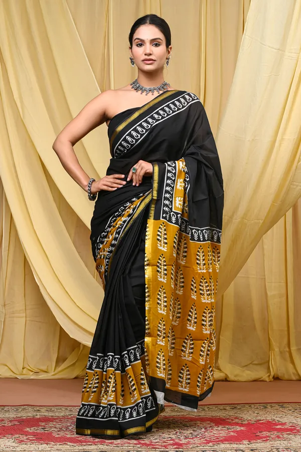 Black_Printed_Cotton_Saree_with_Zari_Border_|_Traditional_Floral_Print_Saree_for_Women_|_Elegant_Party_Wear,_Festive_Wear_&_Ethnic_Saree_|_Lightweight_Designer_Saree_with_Blouse_Piece