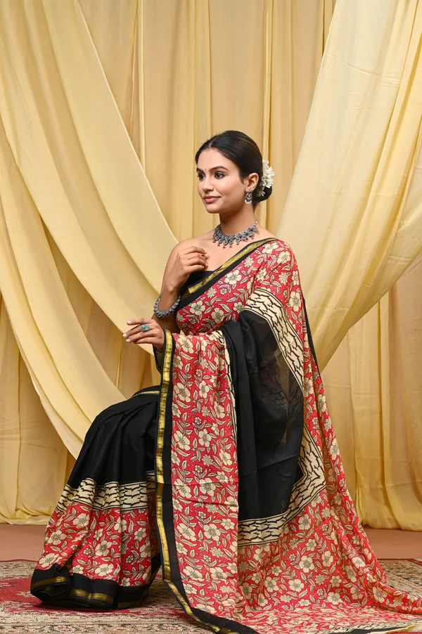 Black_&_Red_Printed_Cotton_Saree_with_Zari_Border_|_Traditional_Floral_Print_Saree_for_Women_|_Elegant_Party_Wear,_Festive_Wear_&_Ethnic_Saree_|_Lightweight_Designer_Saree_with_Blouse_Piece