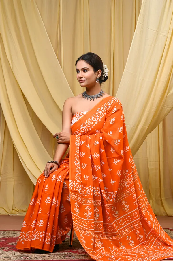 Orange_Mulmul_Cotton_Saree_for_Women_With_Blouse_Piece_|_Soft_Cotton_Sari_for_Women_(V-Shape)
