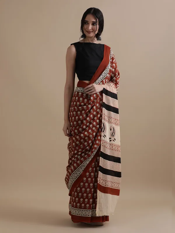 Maroon_Soft_Cotton_Printed_Saree_For_Women