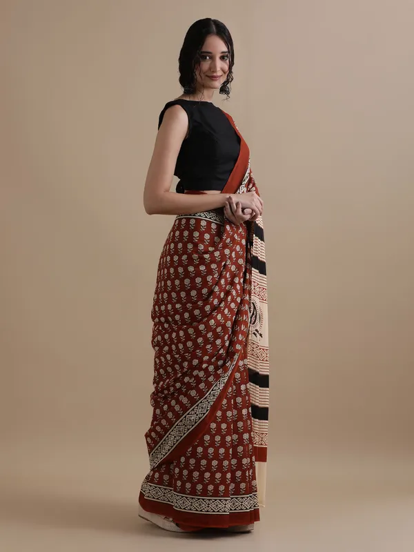 Maroon_Soft_Cotton_Printed_Saree_For_Women