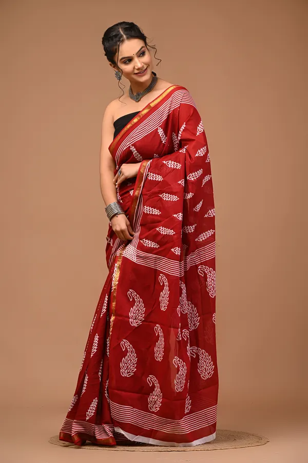Red_Pure_Cotton_Mulmul_Zari_Border_Saree_with_Blouse