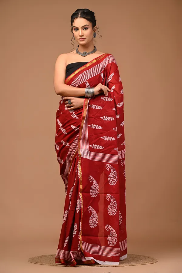 Red_Pure_Cotton_Mulmul_Zari_Border_Saree_with_Blouse