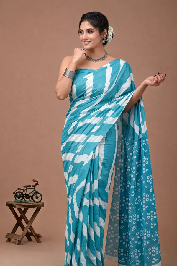 Turquoise_&_White_Cotton_Block_Prints_Saree_For_Women