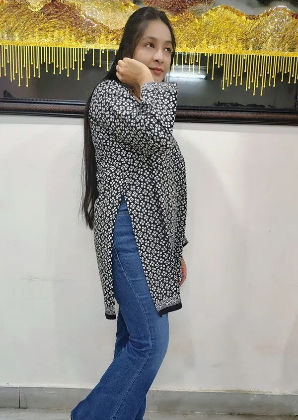 Black_Printed_Short_Kurta_Featuring_Halter_Neck_And_Full_Sleeves_For_Women