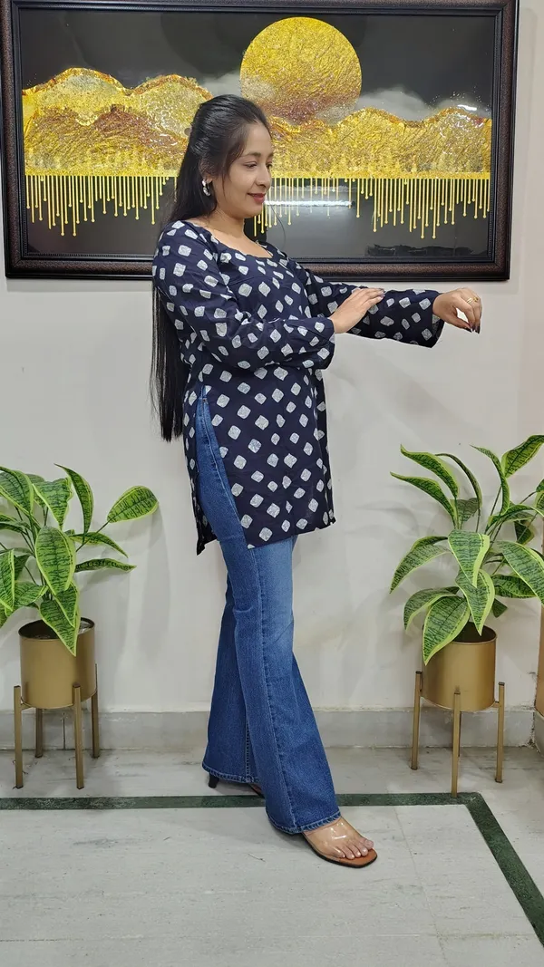 Navy_Blue_Bandhani_Printed_Cotton_Short_Kurti_With_Full_Sleeves_For_Women