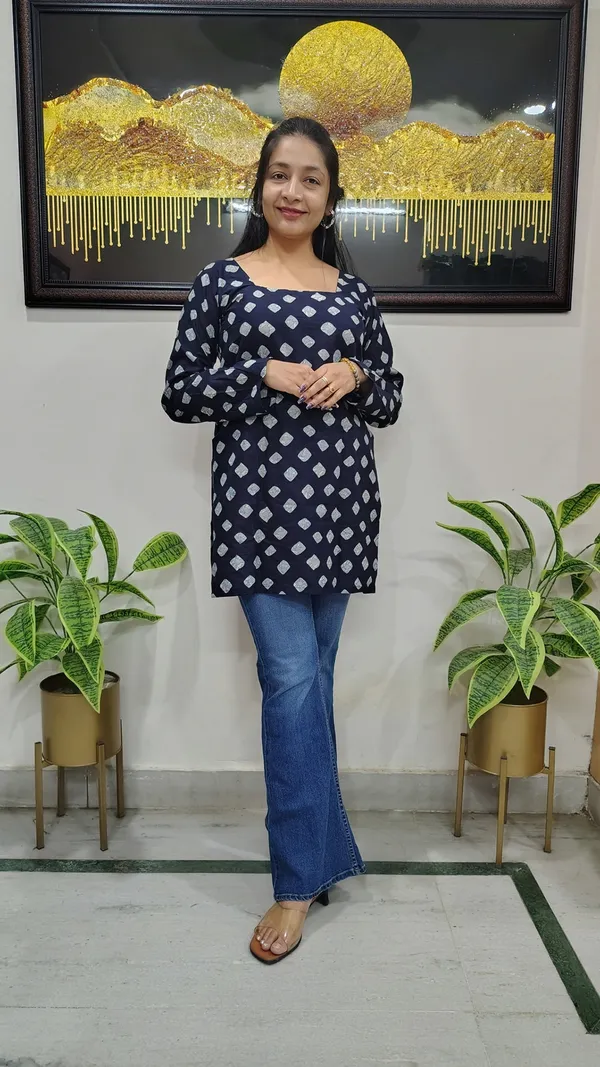 Navy_Blue_Bandhani_Printed_Cotton_Short_Kurti_With_Full_Sleeves_For_Women