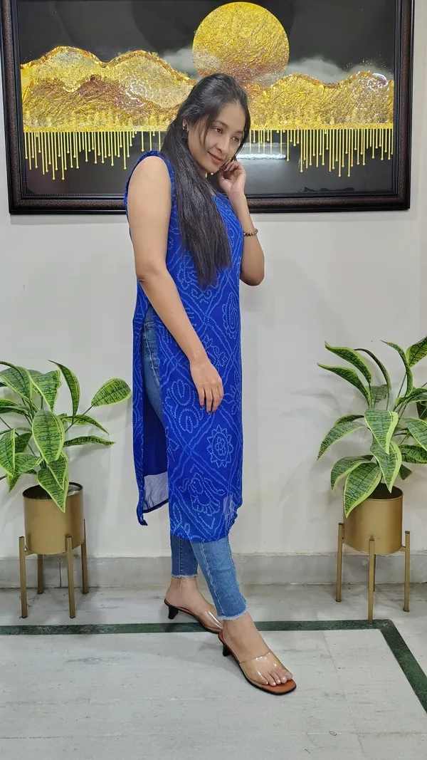 Royal_Blue_Royal_Bandhani-Print_Sleeveless_Georgette_Kurta_With_Back_Pearl_Lace_For_Women