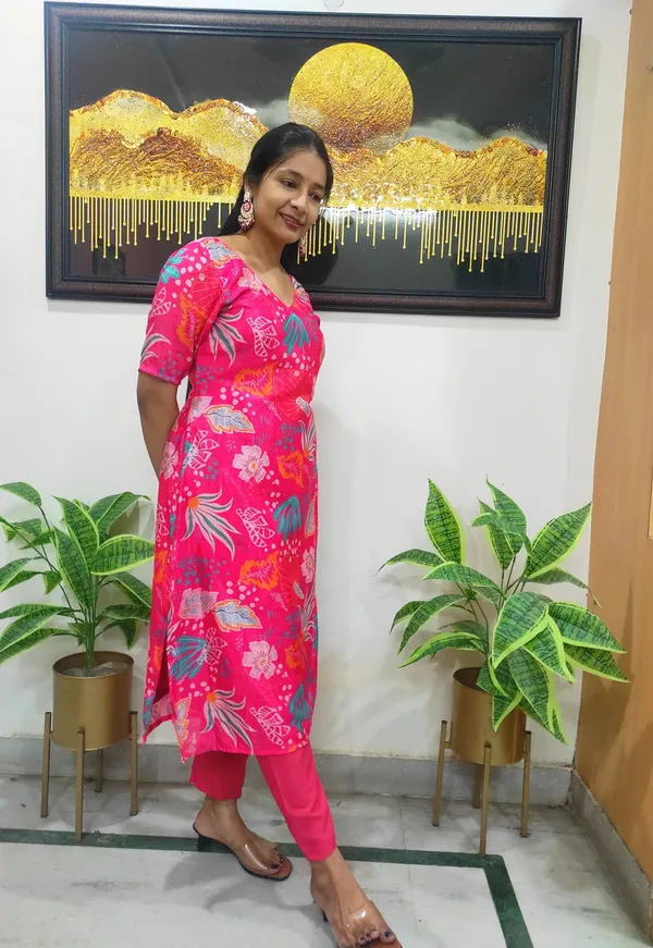 Pink_Chinon_Kurta_Set_For_Women
