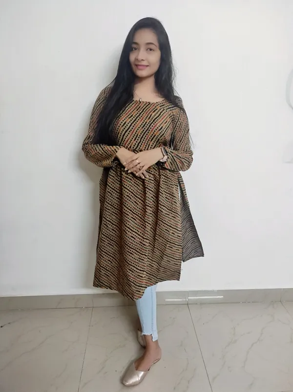 Black_Prismatic_Charm_Frill_Kurta_For_Women