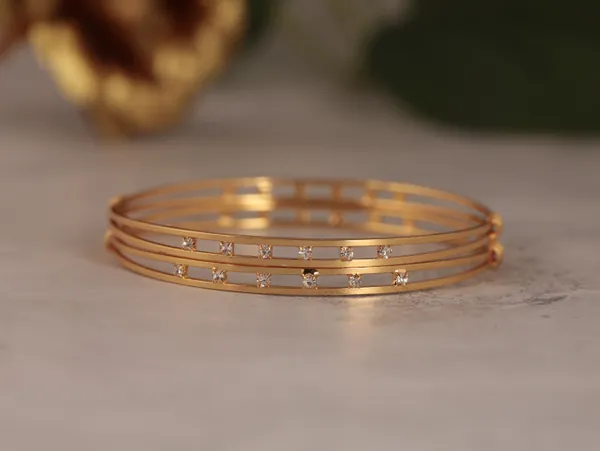 Gold_Plated_Alloy_Diamond_Bangle_Set_(Pack_Of_2)