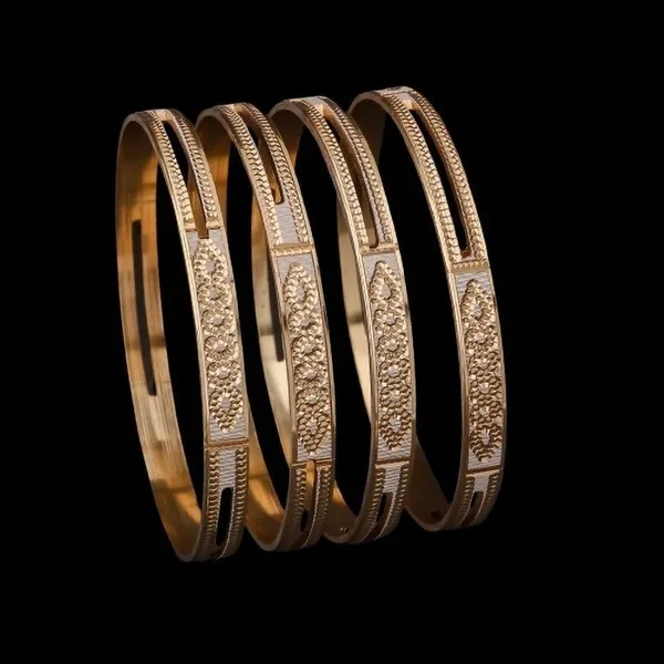 Silver_Gold_Plated_Alloy_Bangle_Set_(Pack_Of_4)
