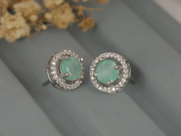 Green_Alloy_Stud_Earrings_For_Women