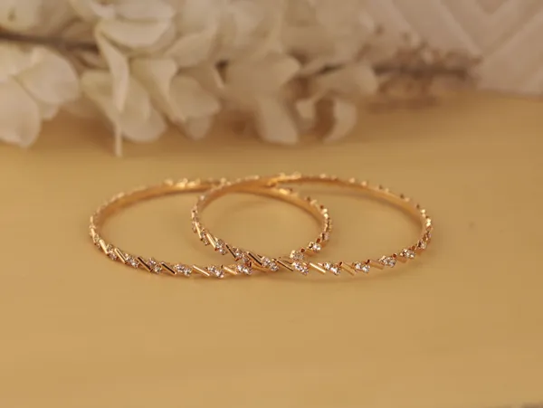 Yellow_Gold_Plated_Alloy_Diamond_Bangle_Set_(Pack_Of_2)